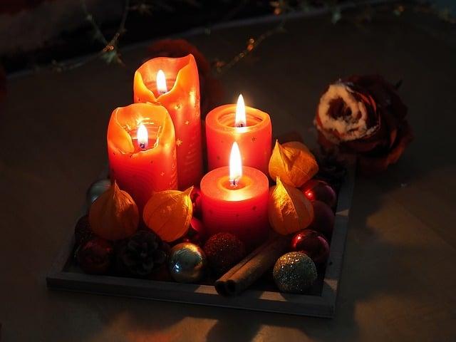 Celebrating Advent: Traditions and Practices