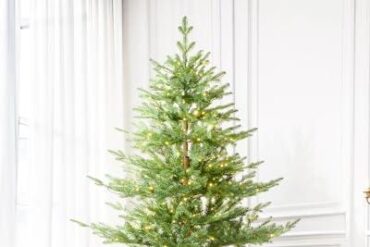 7.5-Foot Pre-Lit Christmas Trees: Best Picks for Holiday Cheer