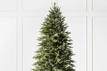 Top Balsam Hill Christmas Trees for a Festive Home