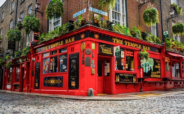 Exploring Dublins Festive Charm During the Holiday Season