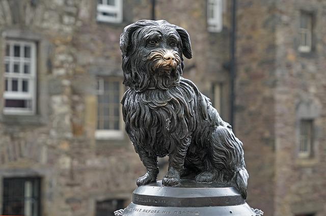 Exploring the Enchantment of Edinburghs Christmas Market